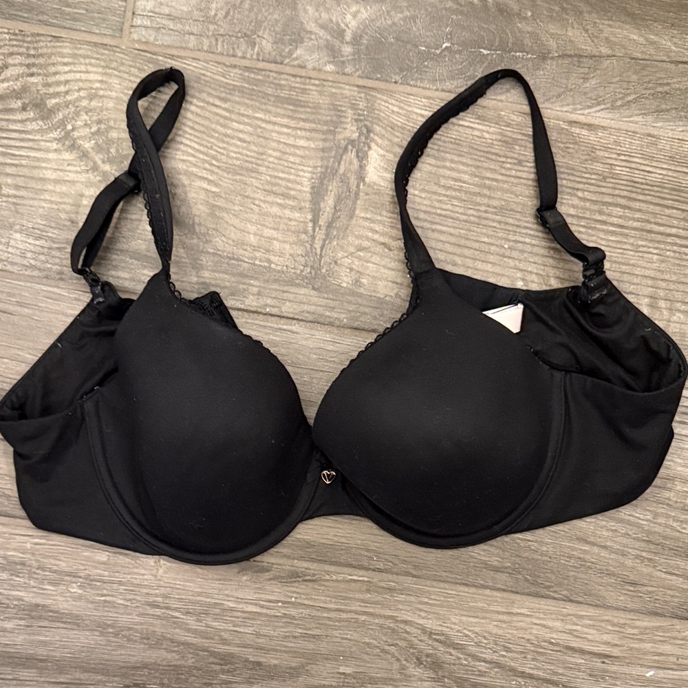 Victoria's Secret Black Padded Underwire Bra
